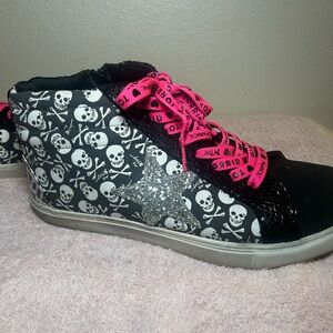 Torrid x Betsey Johnson size 13W shoes